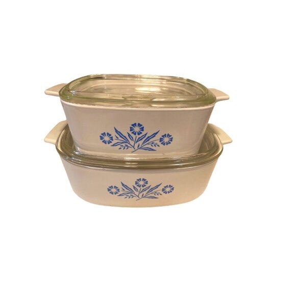 Corning Ware Blue Cornflower Casserole St of 2 with Lids - Picture 1 of 4